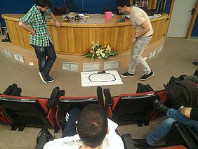 Demostración de los POP-BOT por parte de los ponentes Demostración de los POP-BOT por parte de los ponentes